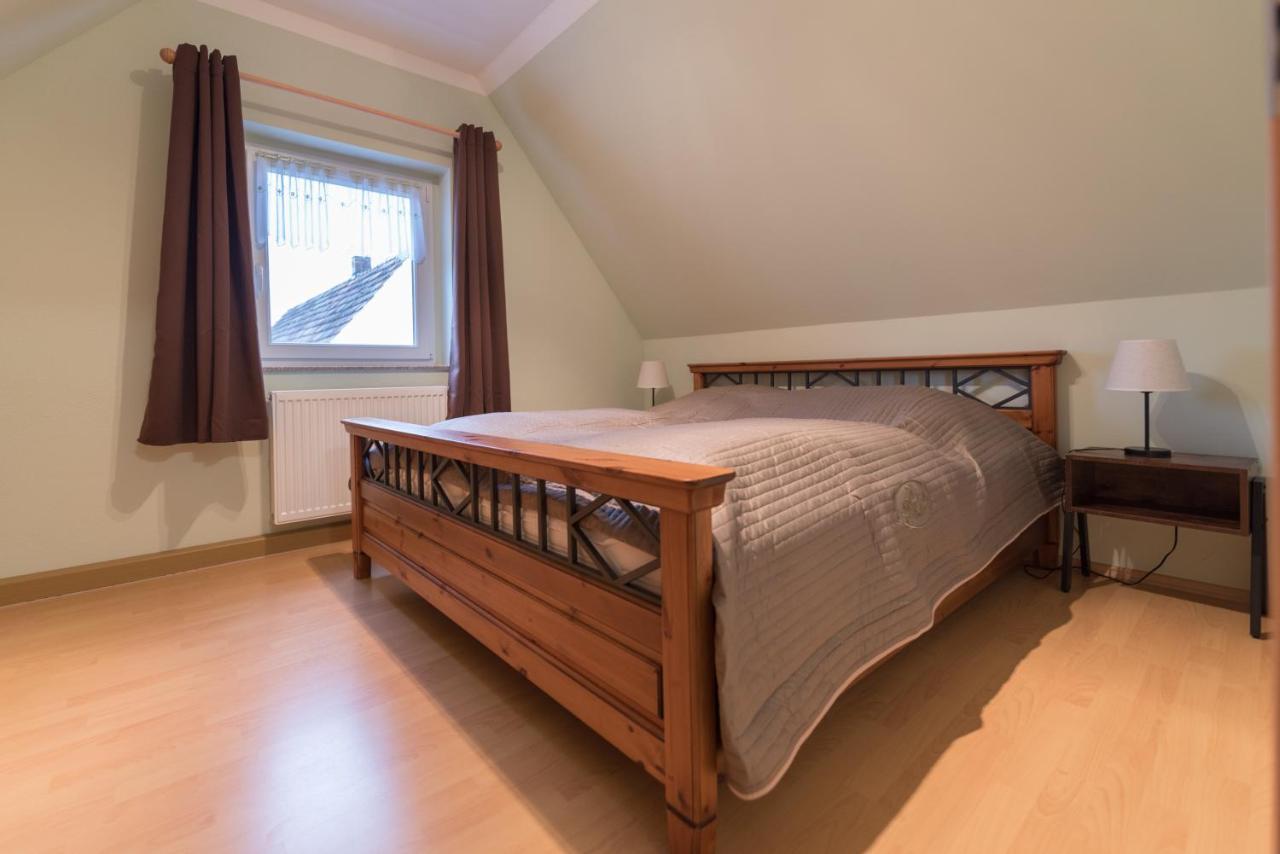 Ferienwohnung Lodig Gross Sarchen Exteriör bild