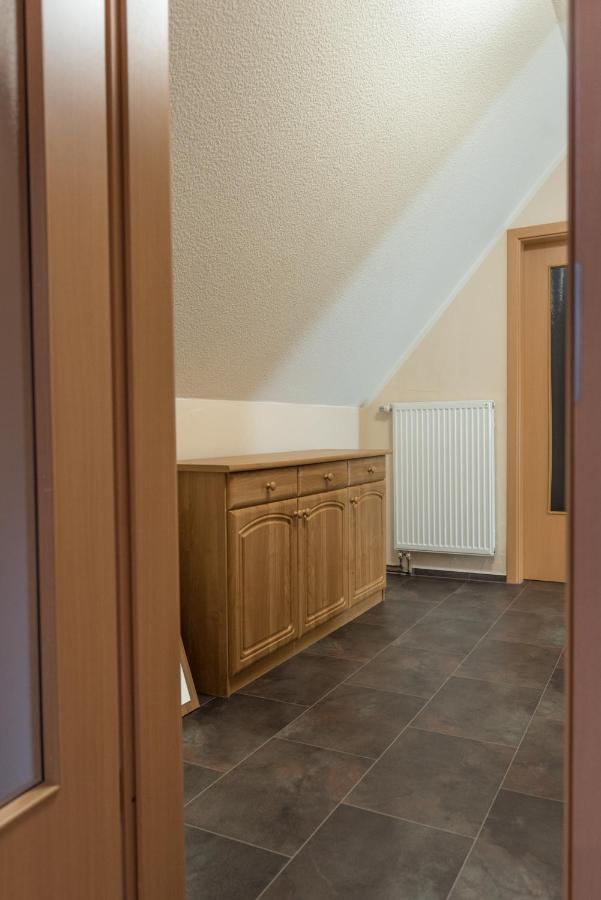 Ferienwohnung Lodig Gross Sarchen Exteriör bild
